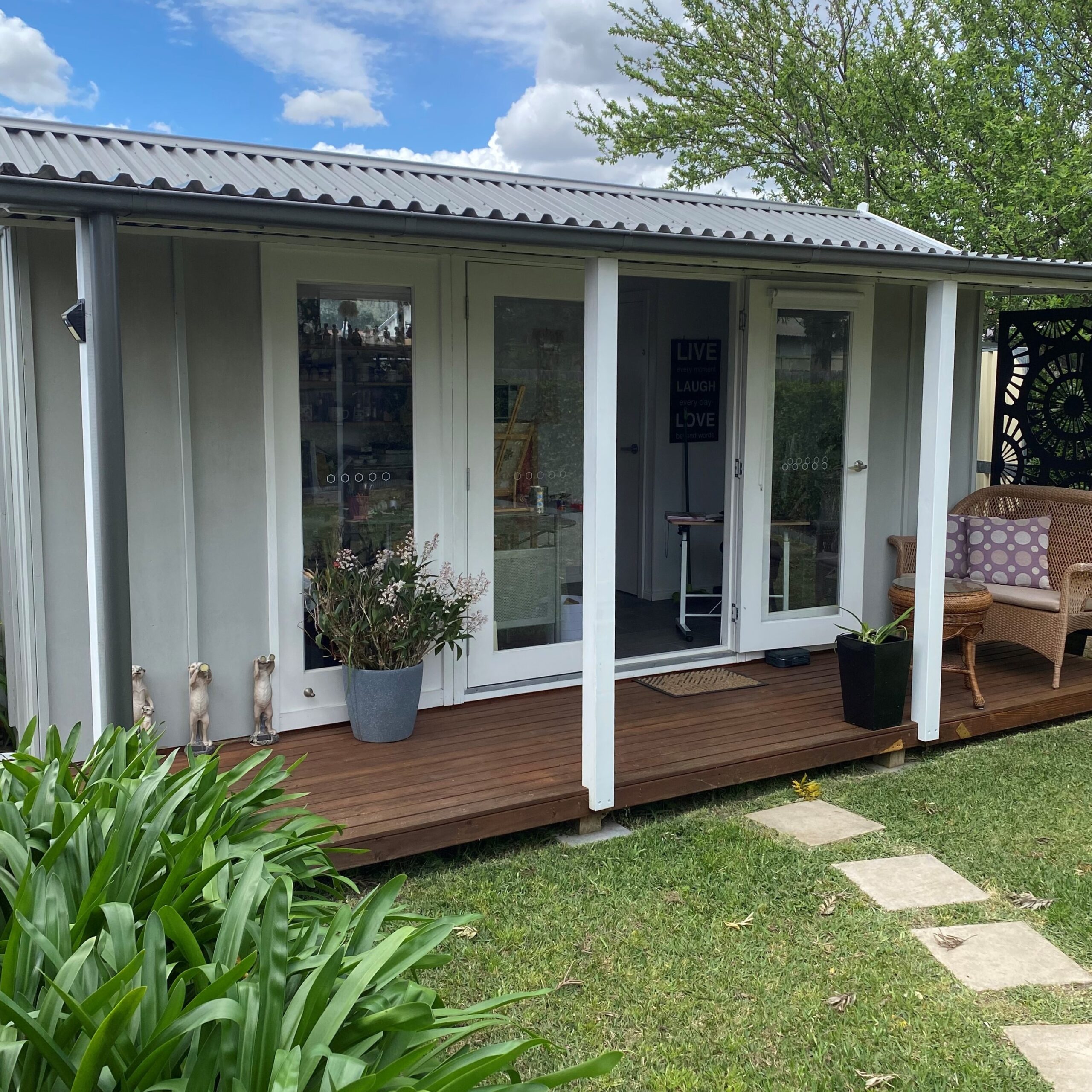 A Backyard Hobby Room, a Husband’s Gift to His Wife