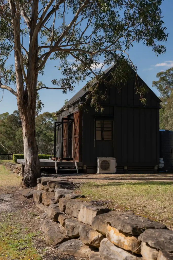 260824 Cedarspan Dam Barn LR 53
